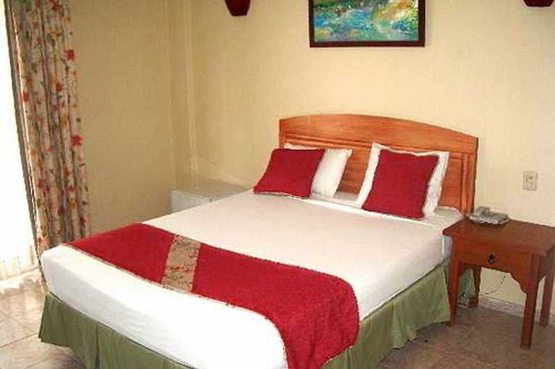 Flamboyan Hotel Kuta  Exterior photo